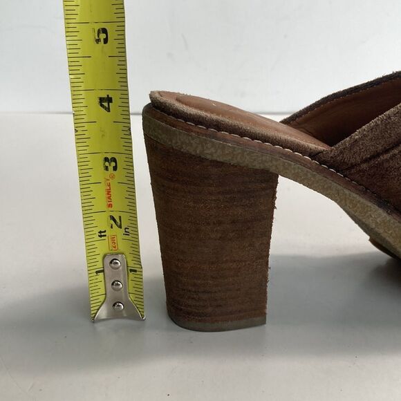 Franco Sarto Brown Suede Gold Buckle Boho Bohemian Heeled Mules Clogs Size 9.5 - Picture 11 of 11